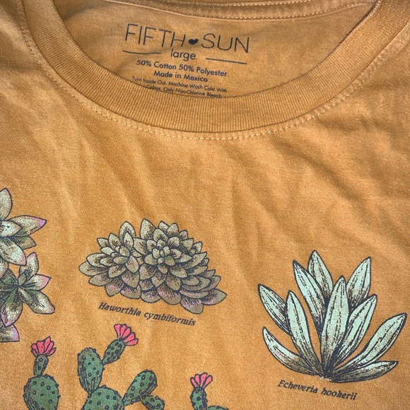 Women’s Cactus & Succulent Graphic Tees Bundle - Picture 2 of 6
